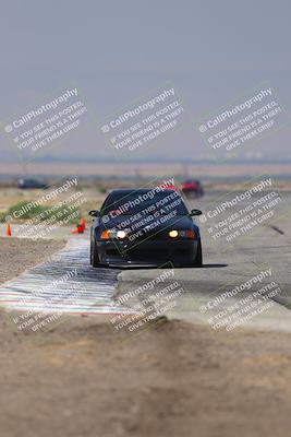 media/Sep-20-2025-Extreme Speed (Sat) [[1fcc23683c]]/Orange (Mid Intermediate)/Session 2 (Sunrise)/